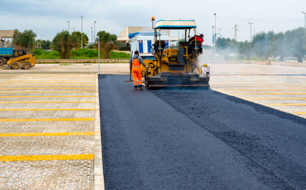 Best Concrete Paver Driveway  in Bakersfield Country Clu, CA